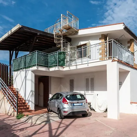 Villa Dora *